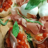 Iris Pizza E Cucina Nourriture