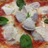 Iris Pizza E Cucina Nourriture