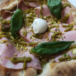 Iris Pizza E Cucina Nourriture