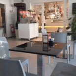 Gelateria Pasticceria Oasi inside