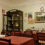 Le Zie Trattoria Casereccia inside