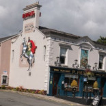 Simon's Exterior