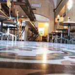 La Succursale Pizza Cucina À l'intérieur