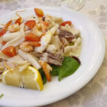 En Tragià Nourriture