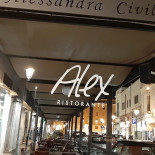 Alex Dentro