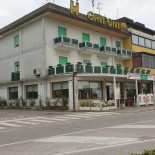 Grifone E Pizzeria Exterior
