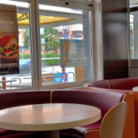 Mcdonald's Dentro