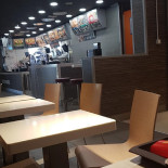Mcdonald's Dentro
