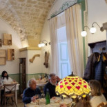 Re Mida À l'intérieur
