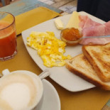 Macaja Comida