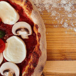 L'angolo Della Pizza food