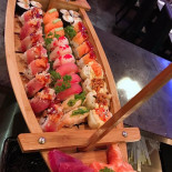 Sushi Miyaki food