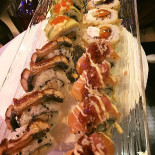 Sushi Miyaki food