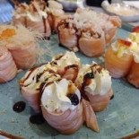 Iku Sushi Fusion food