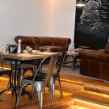 Hambu À l'intérieur