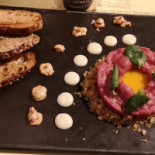 Hambu Nourriture