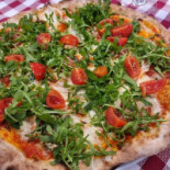 Gustèo Pizzeria Nourriture