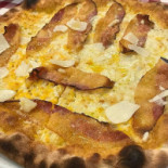 Gustèo Pizzeria Nourriture