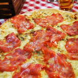 Gustèo Pizzeria Nourriture