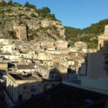 L'armuen Exterior