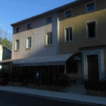 Cattan outside
