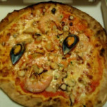 Gogo Pizza food