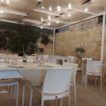 Bufala E Monzù Pizzeria E À l'intérieur