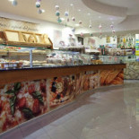 Susy Sushi Dentro