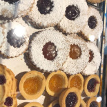 Morello Legnano Pasticceria E Panificazione food