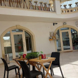 Mercato 24re Leuca Exterior
