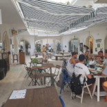 Mercato 24re Leuca À l'intérieur