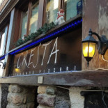 Cresta Pizzeria Exterior