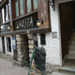 Cresta Pizzeria Exterior