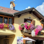 Centro's Exterior