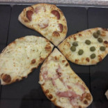 Night Shop E Pizza Nourriture