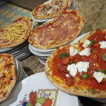Pizzeria Peccati Di Gola food