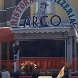 Pizzeria Arco Exterior