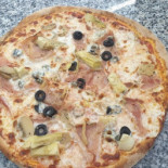 Pizzeria Il Mago food