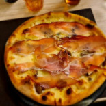 Zio Pizza food