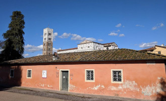 Ristorante Cocktail Bar San Colombano outside