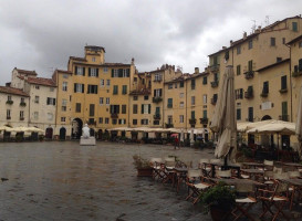 Ristorante Cocktail Bar San Colombano outside