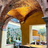 Surreale À l'intérieur