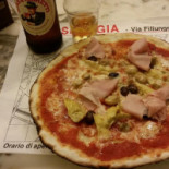 Pizzeria Sbragia food