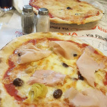 Pizzeria Sbragia food