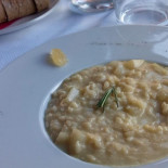 Caffè Vistarini food