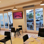 Pizzeria Da Auri (ex Pizzeria L'apizza) Dentro