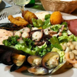 Pizzeria Pulcinella food