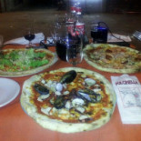 Pizzeria Pulcinella food