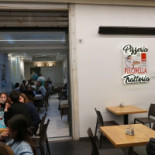Pizzeria Pulcinella inside