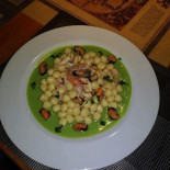 New Mayflower Nourriture